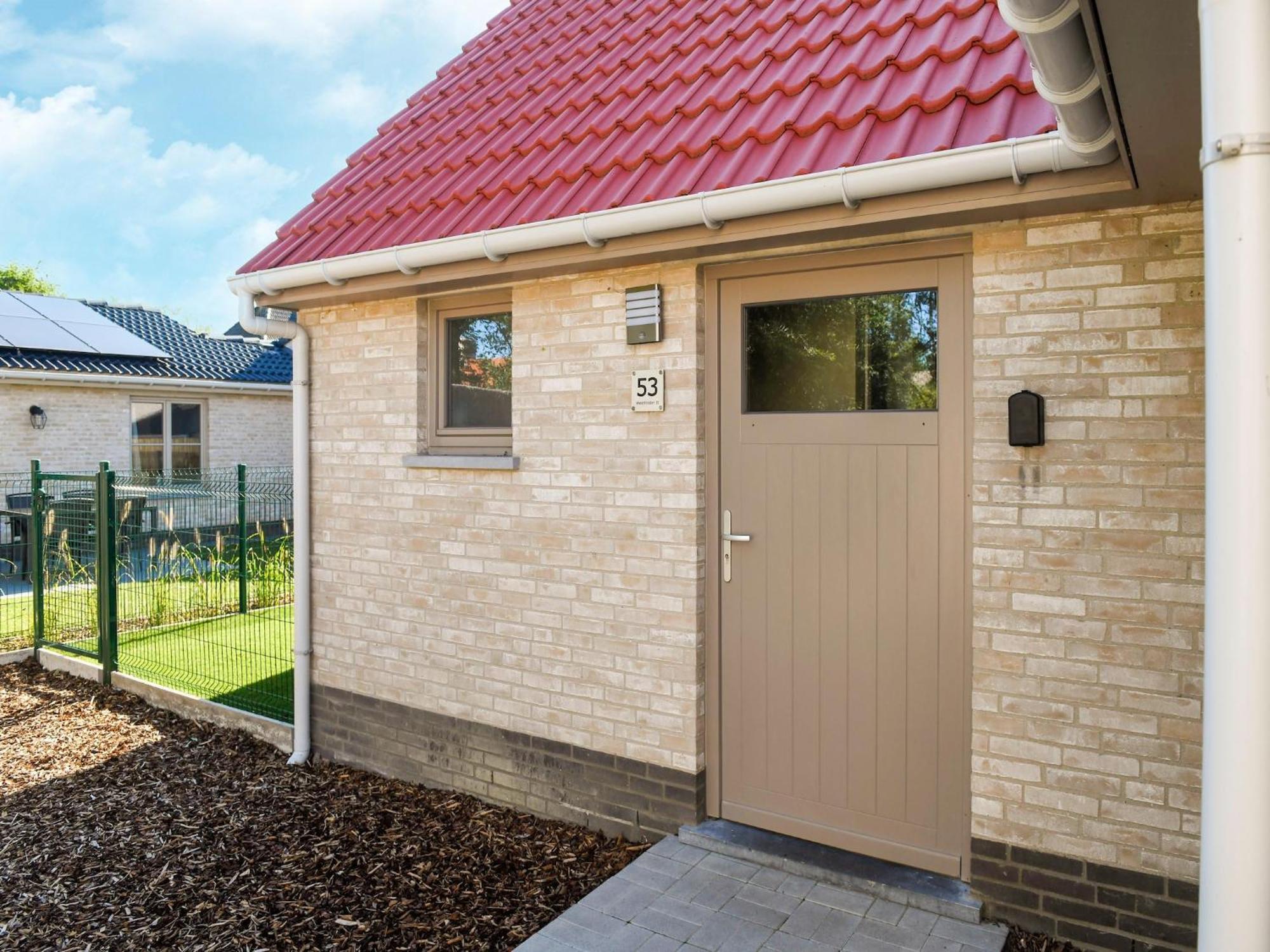 Cozy Polder House On The Westhinder Domain *